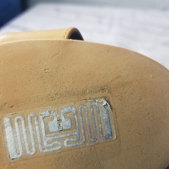 Rebecca Minkoff Isla Naturo sandals - Picture 11 of 12